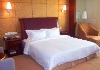 Elegant satin stripe hotel bedding set