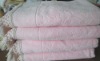 Velour Jacquard bath towel with lace