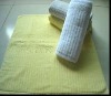Yarn-dyed velour printed bath towel for baby
