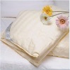 100% Polyester Patchwork Comforter Filled with Silk