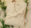 100%cotton plain weave white hotel bathrobe