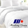 700 Fill Power White Goose Down Comforter