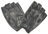 Driving gloves