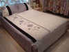 Floral embroidery Duvet cover set with bottle bottom