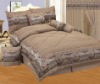 Jacquard comforter set