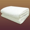 Luxury Satain White Quilt With Polyester Filling
