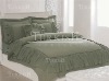 Plain bed set with flanges on duvet throw and pillows