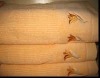 Yarn-dyed velour beige bath towel