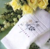 gift towel with embroiery