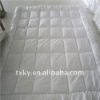 high quality and 100% cotton jacquard microfibre  quilt