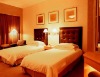 hotel bed linen