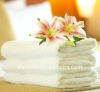 white cotton bath towel/hotel towel white border